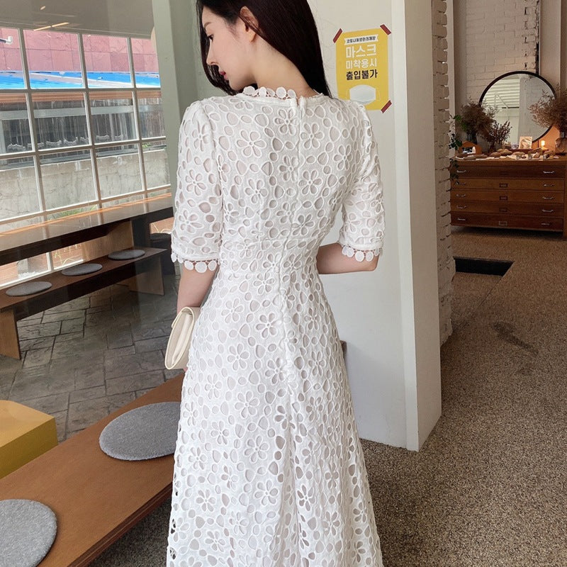 Maxi Dress – Lace A-Line Fit – V-Neck – Mid Sleeve – Scalloped Detail